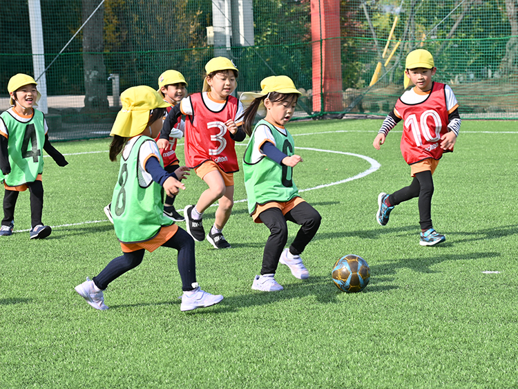 専任講師による保育